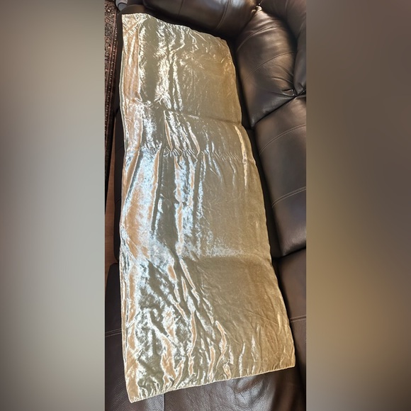 VELVET Soft and Thick Silky Mint Green Oversize Scarf/Wrap  - Picture 4 of 6